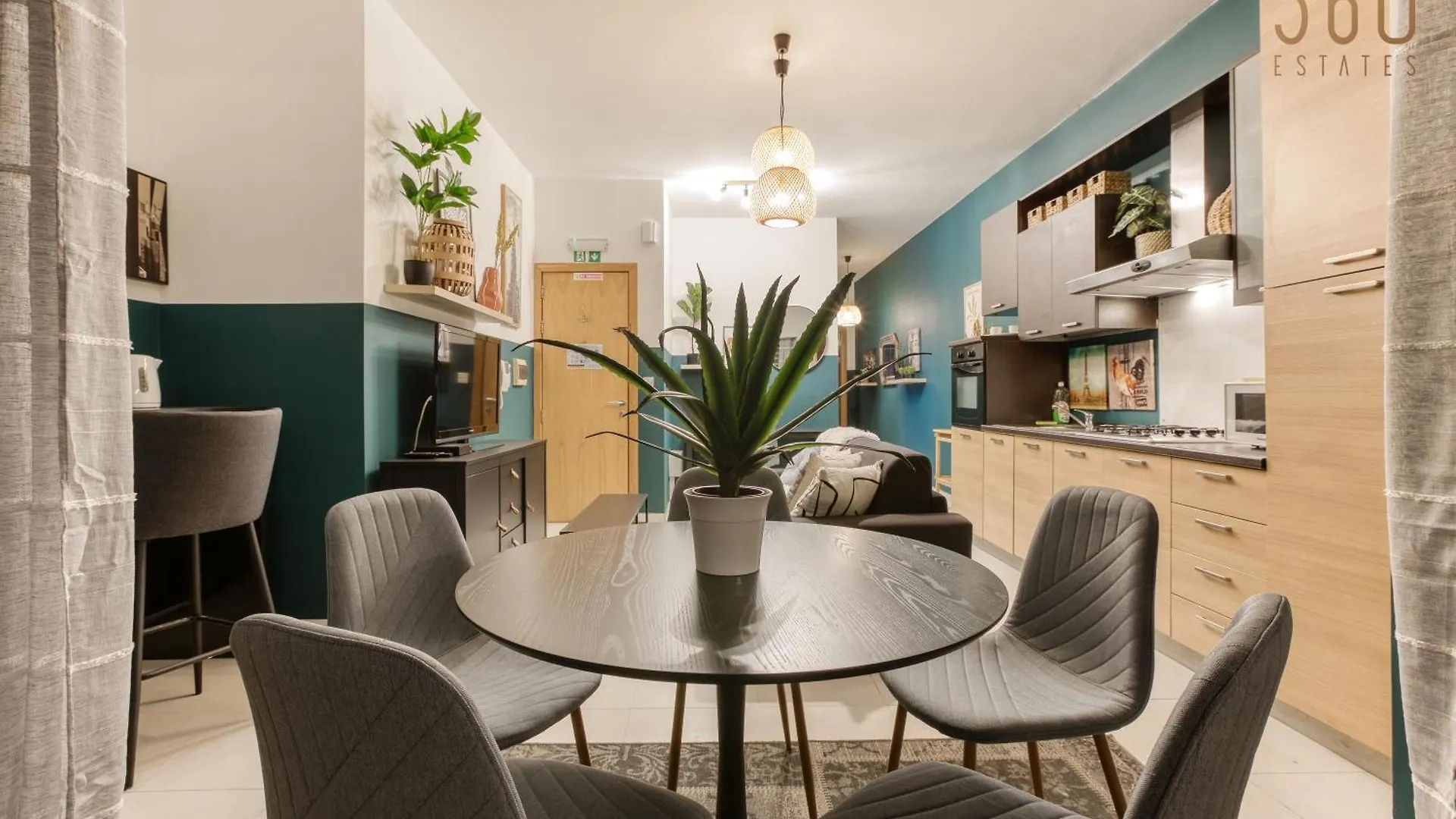 アパート Stylish & Spacious Apt In The Heart Of Paceville By 360 Estates Saint Julian's マルタ